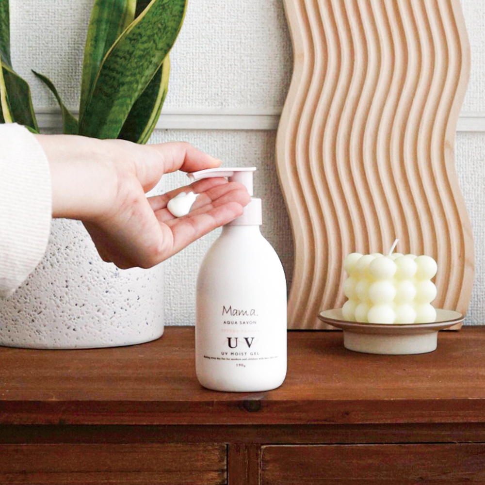 ママ アクア シャボン UVスプレー フラワーアロマの香り（23s） 120g